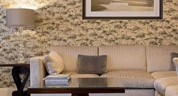 Bed & Breakfast Close House